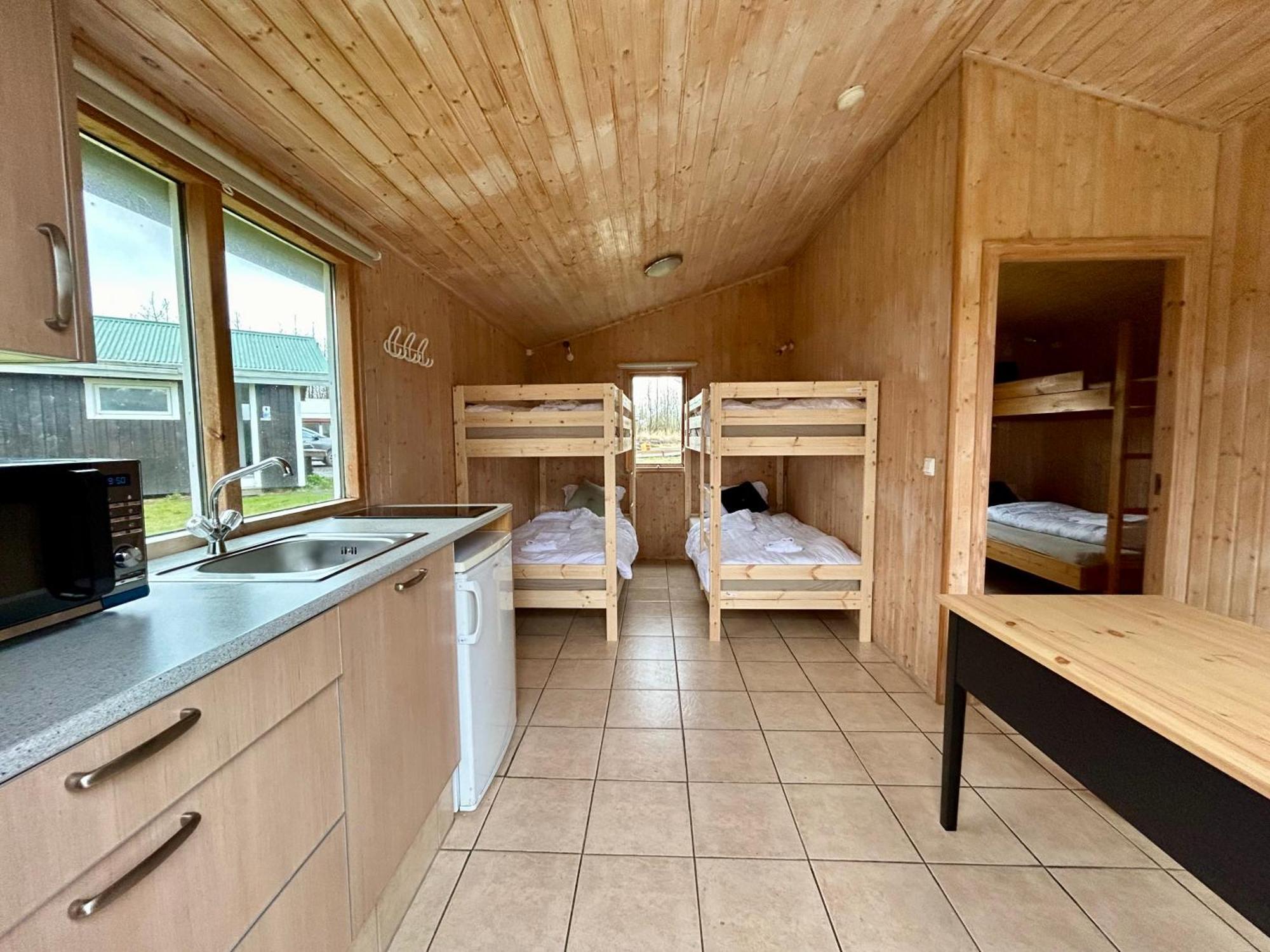 Arhus Cottage And Camping เฮลลา ภายนอก รูปภาพ