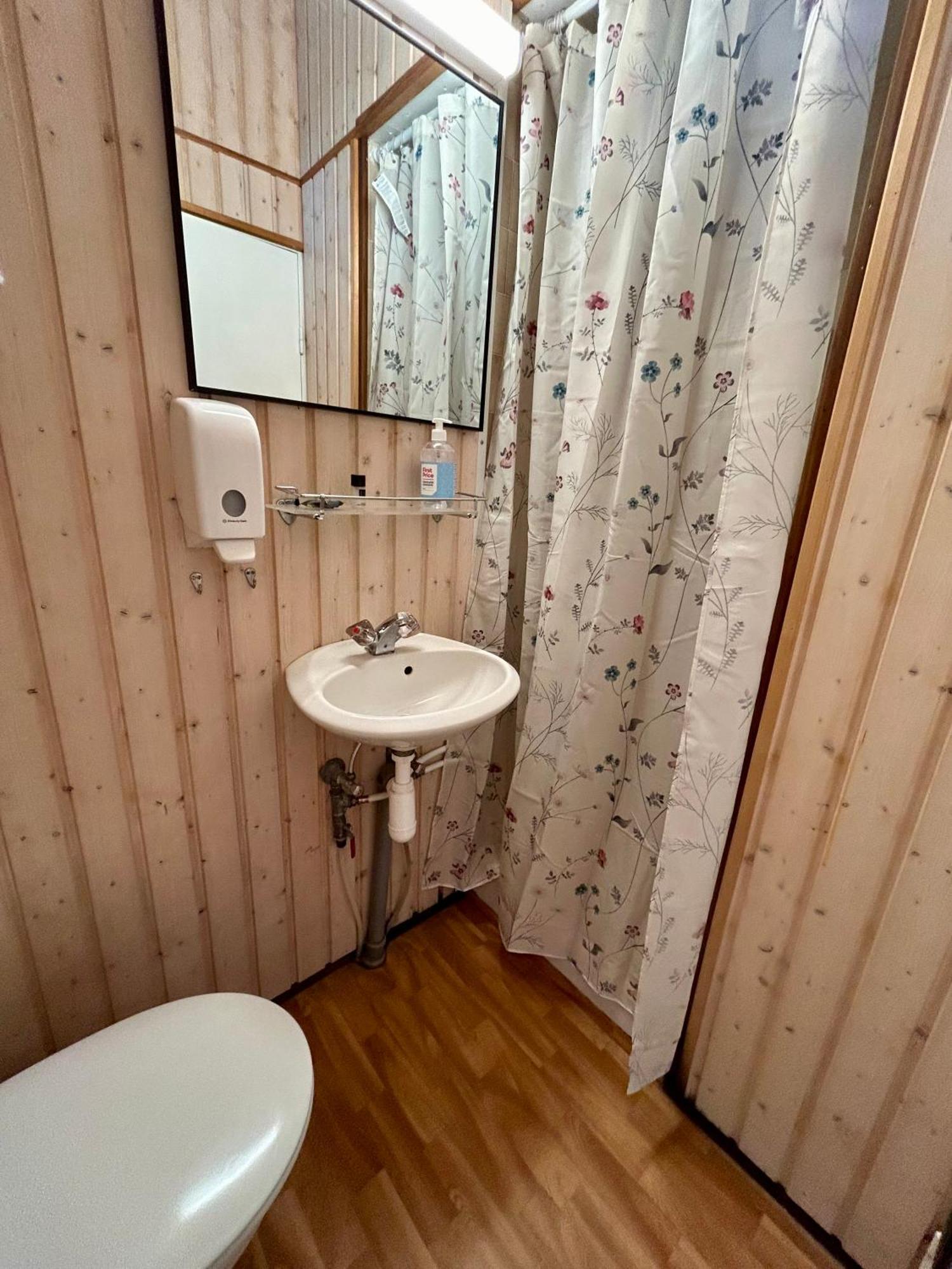 Arhus Cottage And Camping เฮลลา ภายนอก รูปภาพ
